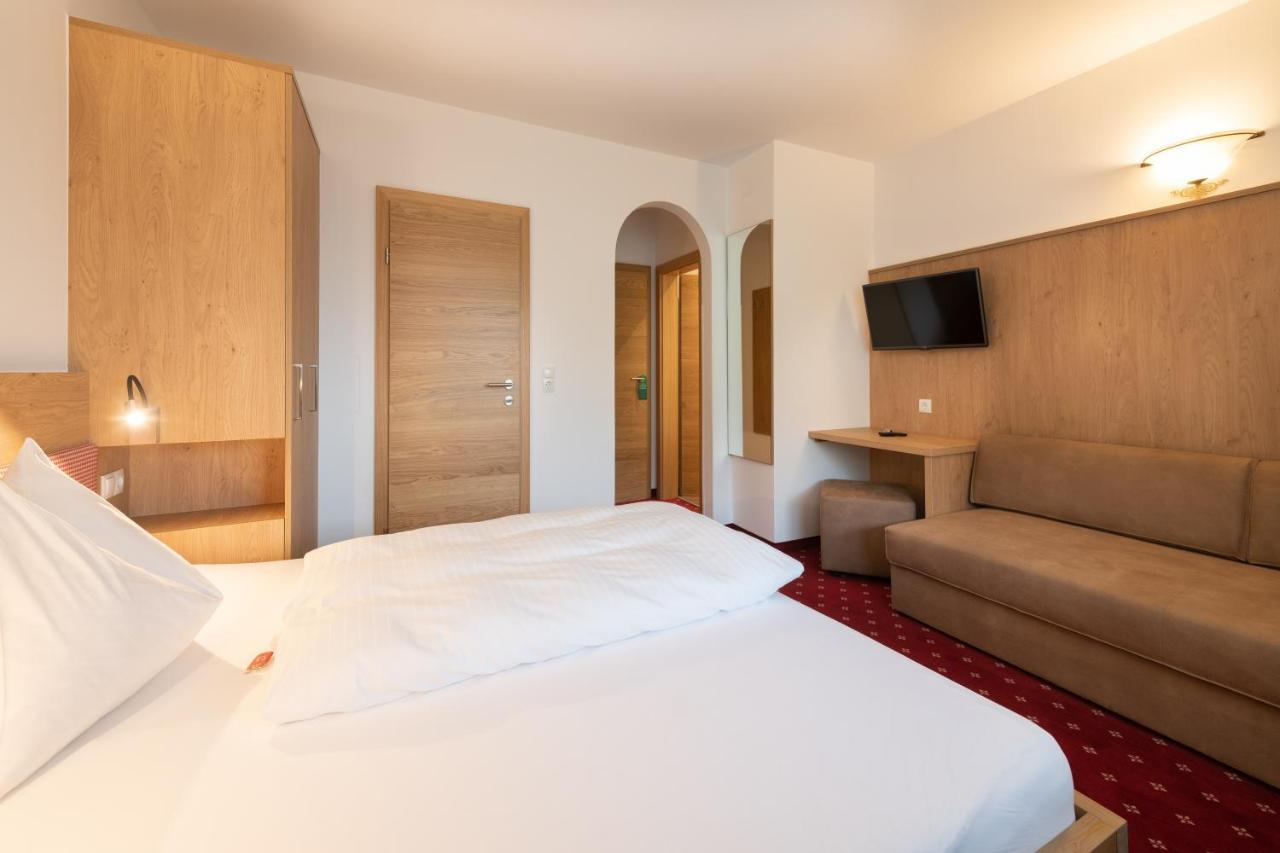 Hotel Gasthof Kroell - Inkl Nationalpark-Karte, 1 X Grossglockner Hochalpenstrasse Kostenlos, 1X Gerlos Alpenstrasse Kostenlos, Krimmler Wasserfaelle Kostenlos, Verschiedene Bergbahnen Kostenlos, Badesee Kostenlos, Bus & Zug Kostenlos, Genusskueche, Niedernsill Exteriér fotografie